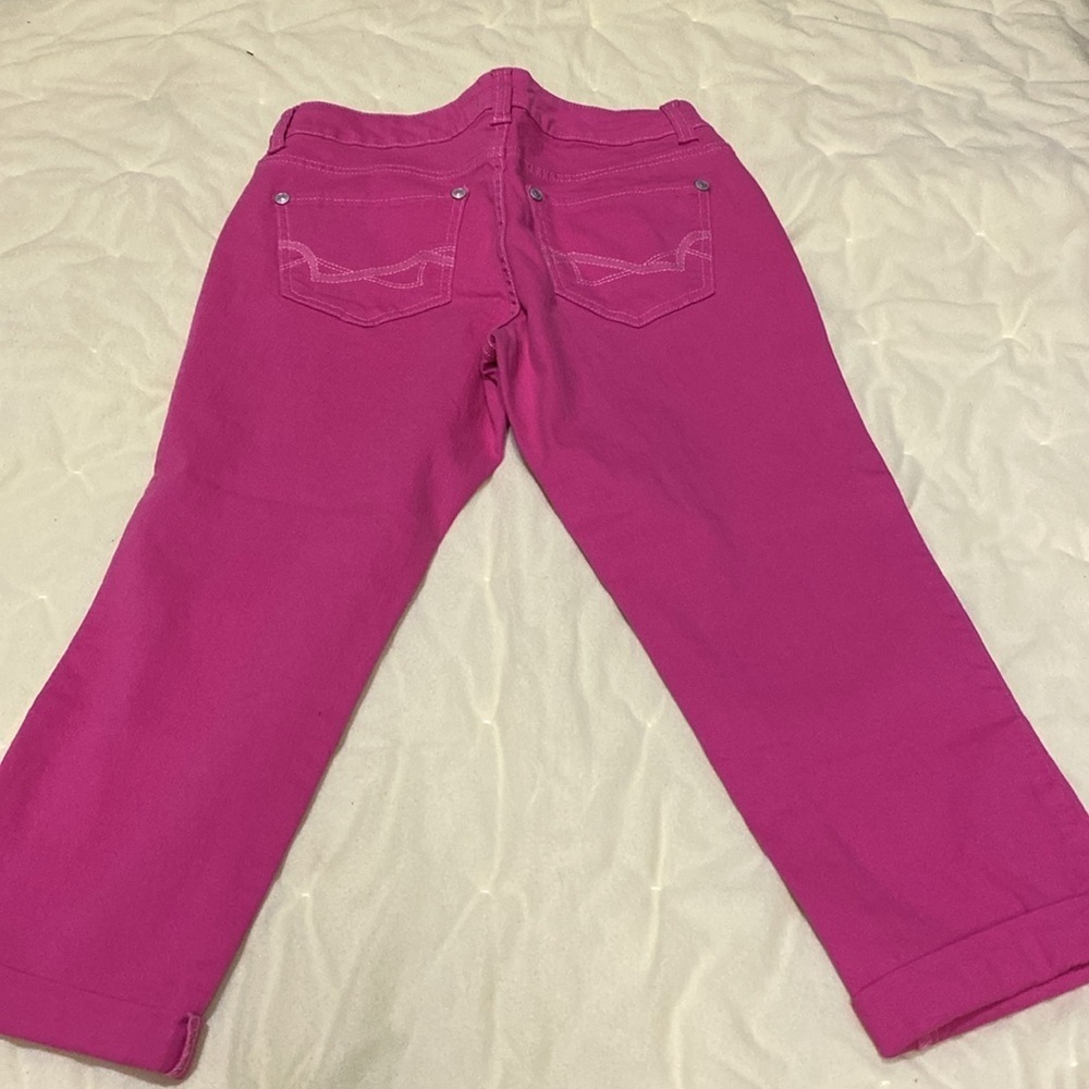 Nine West Vintage Boho Size 6 Denim Magenta Capris Chic & Trendy - Picture 7 of 14